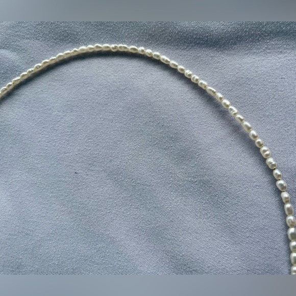 Freshwater Pearl & 14k Gold Necklace - Picture 5 of 9